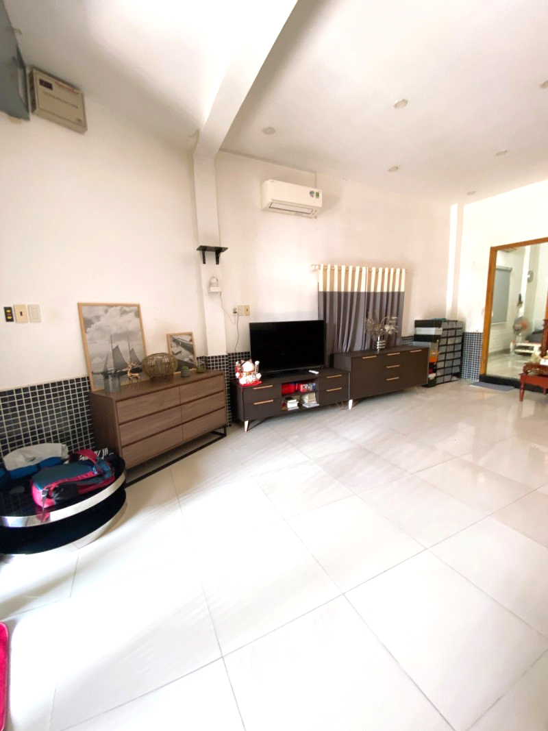 Bán Gấp Nhà Mặt Tiền Linh Đông – 95m² – Đường 6m Tránh Nhau – Gần Phạm Văn Đồng – Chỉ 5.6 Tỷ - Ảnh chính